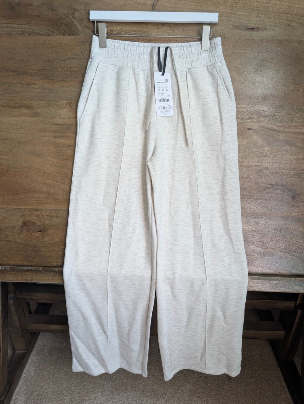 NWT Varley Wide Leg Pants Womens S Ivory Stretch Lightweight Drawstring VAR02937